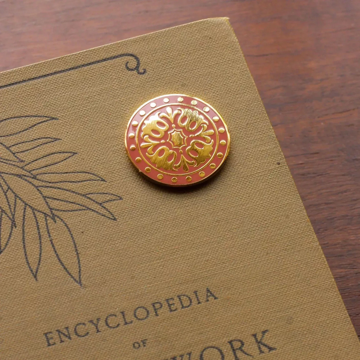 Byzantine Tulip Needleminder - Avlea Folk Embroidery