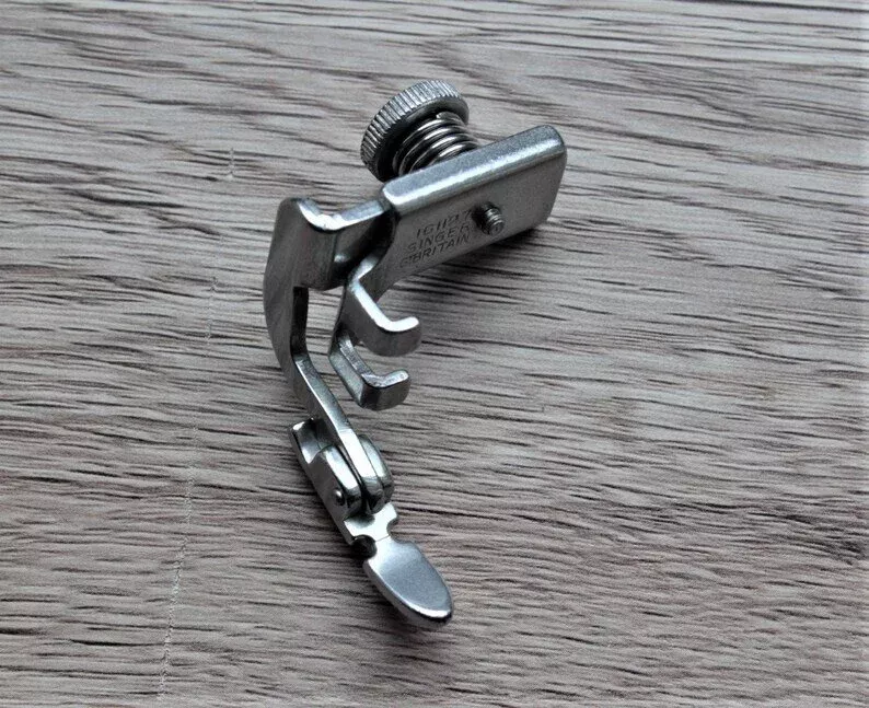 Zipper Foot for Singer Featherweight