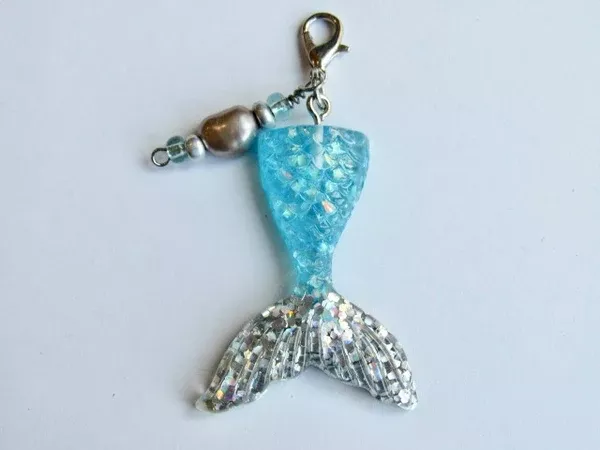 Zipper Pull w/Baroque Pearls ~ Mermaid Tail #4 - SO CUTE!